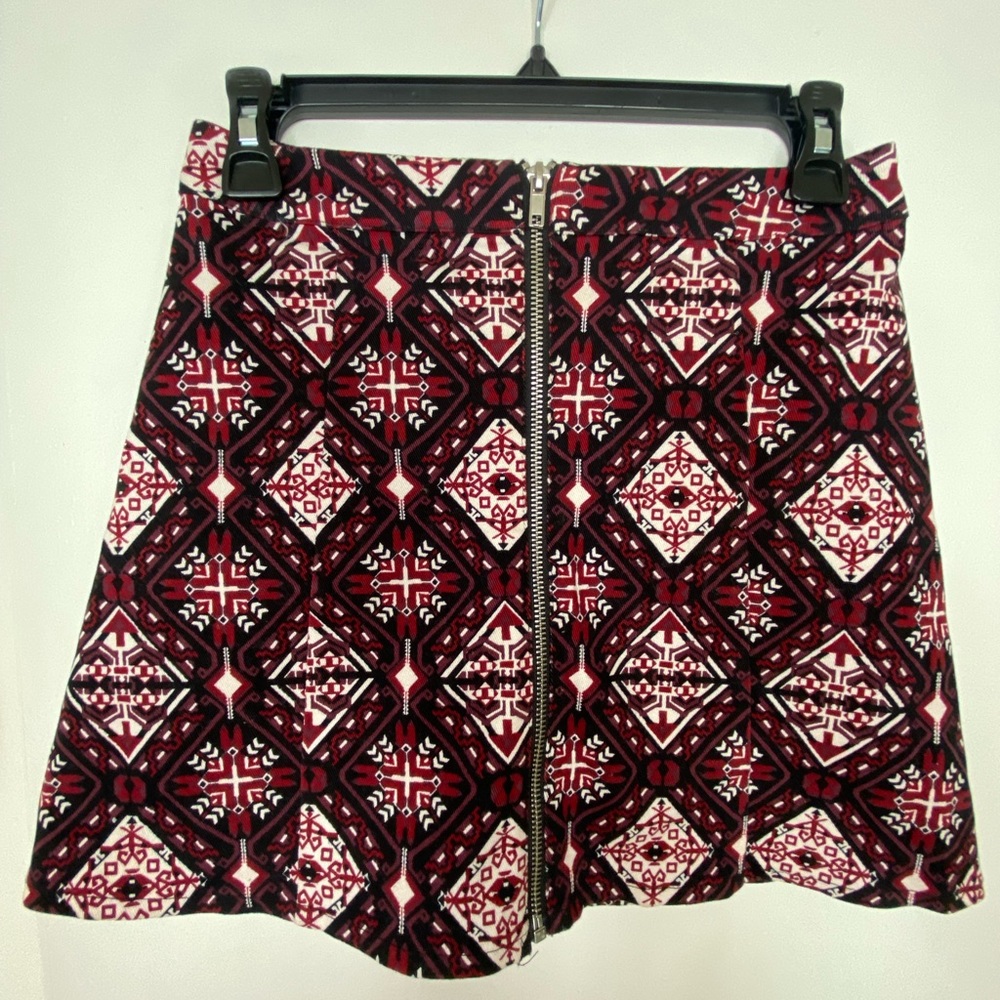 H&M mini ribbed skirt, size 4